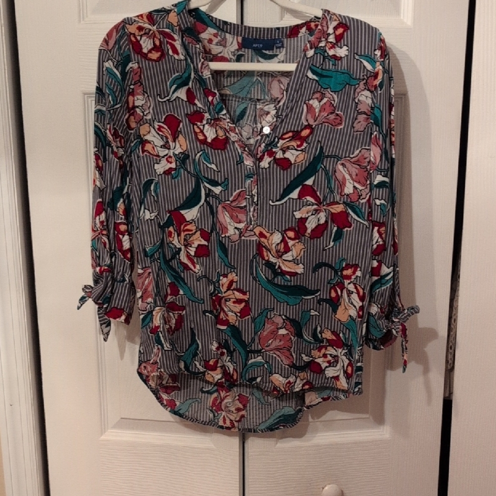 Apt. 9 Multicolor Floral Blouse